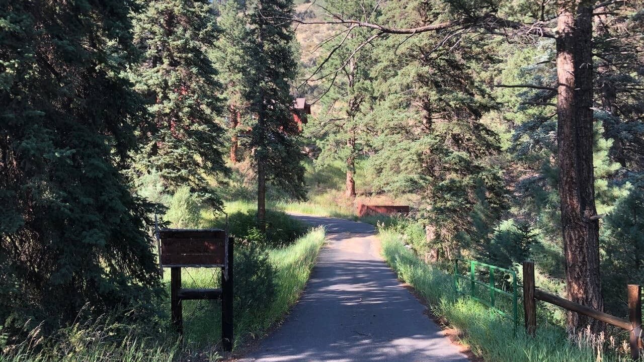Photo of Outdoor in Pleasant Park Corridor