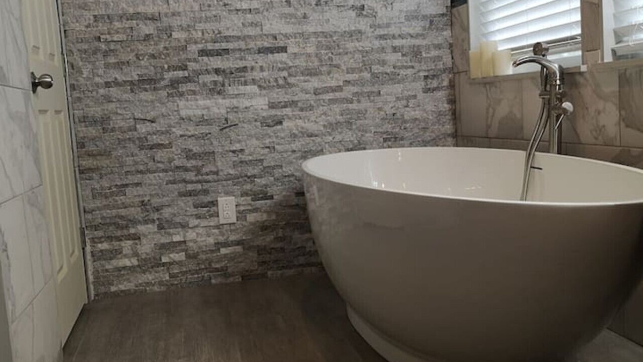 Photo of Bathroom in Paluxy