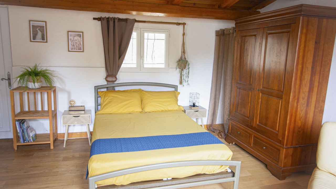 Photo of Bedroom in Pernes-les-Fontaines