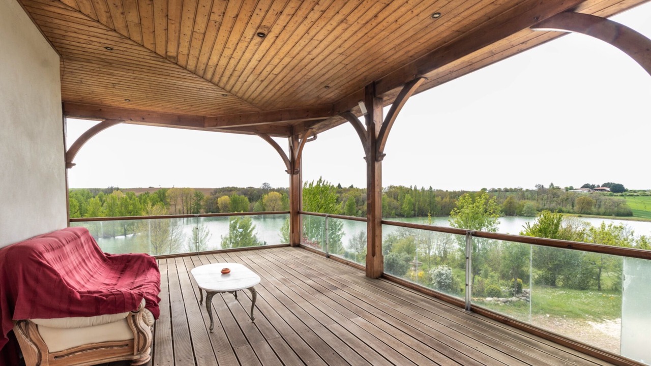 Photo of Patio Balcony in Catonvielle