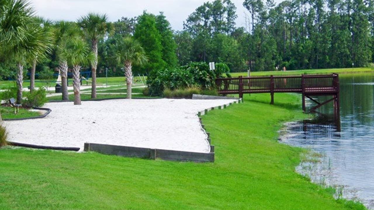 Photo of Outdoor in Lake Berkley