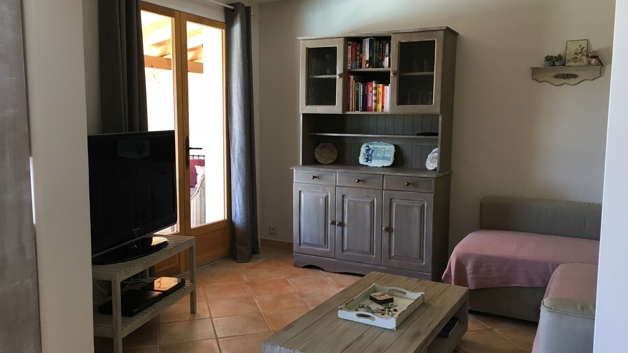 Photo of Livingroom in Cailhau
