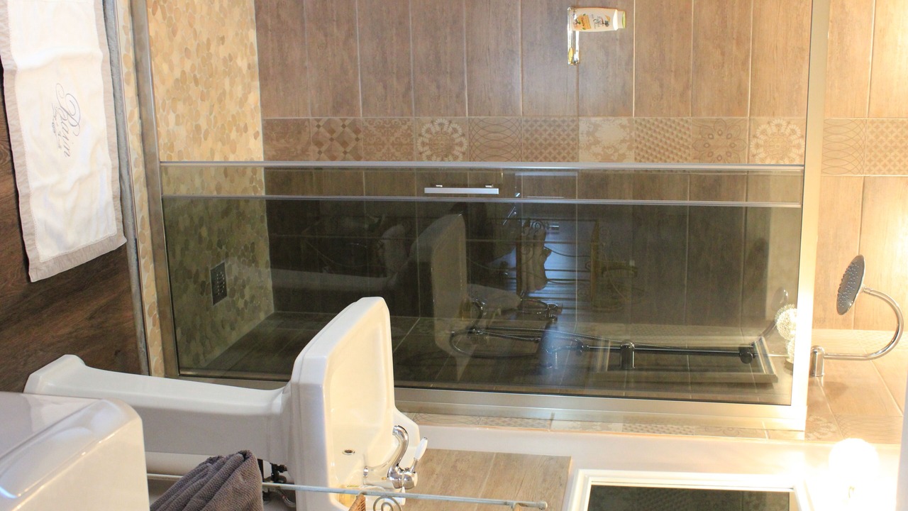 Photo of Bathroom in Bons-en-Chablais