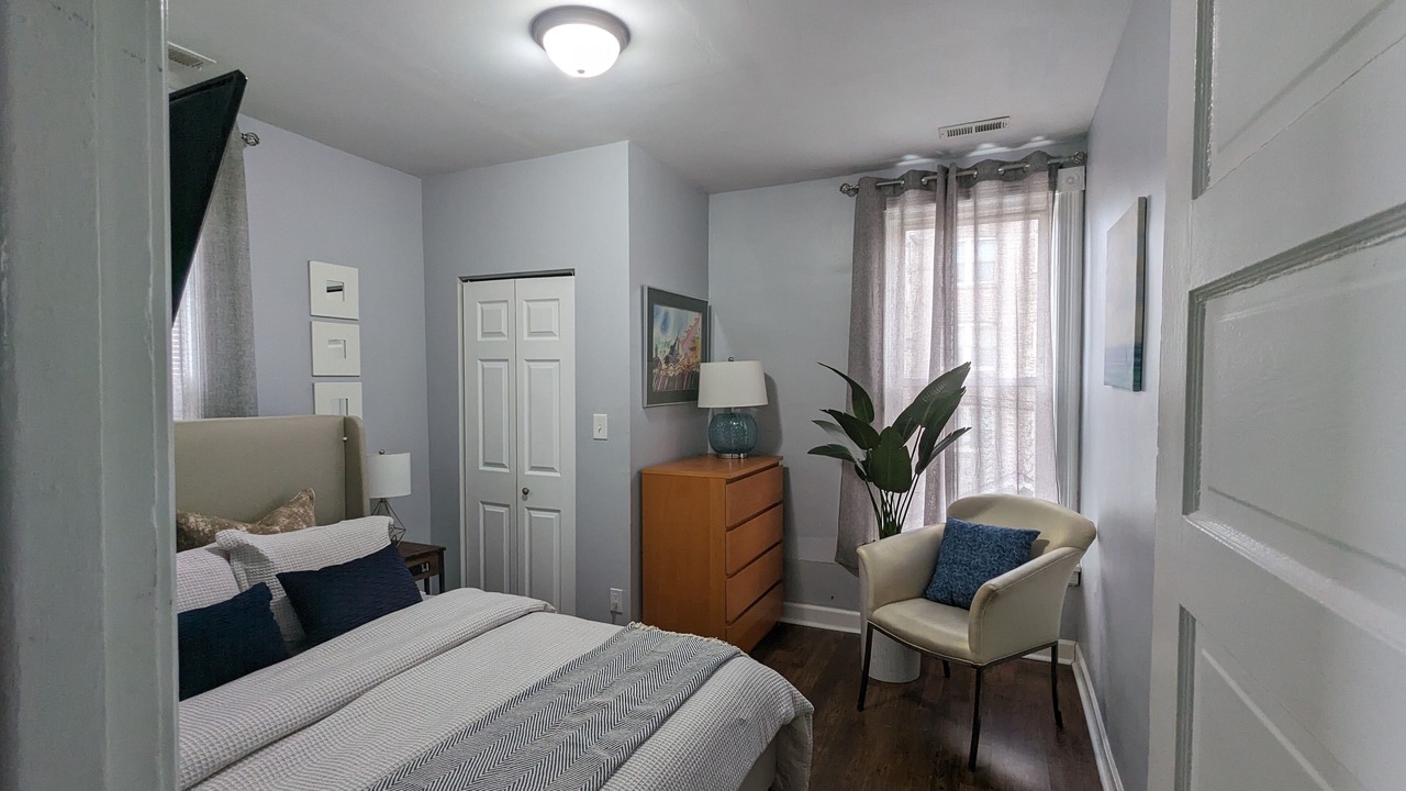 Photo of Bedroom in Oak Park