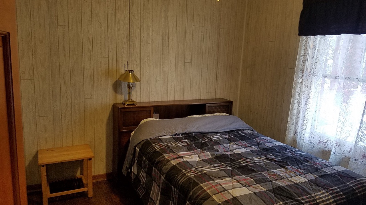 Photo of Bedroom in Three Lakes