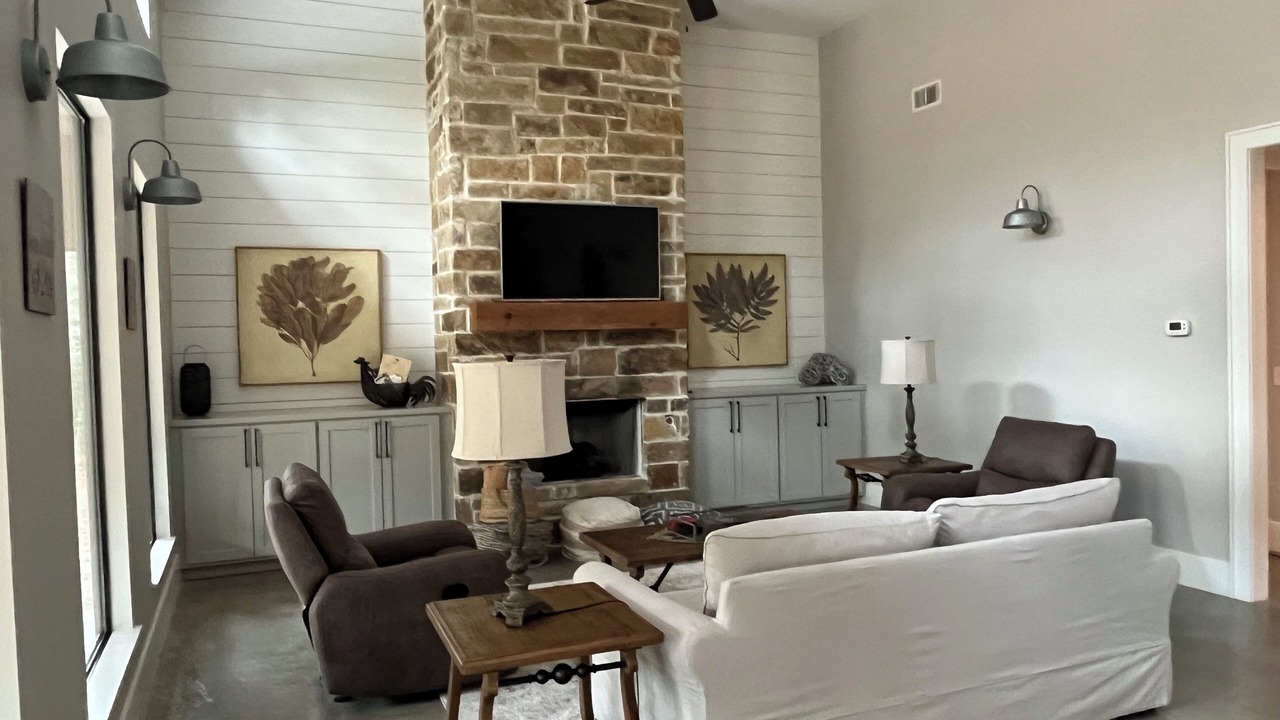 Photo of Livingroom in Centralia