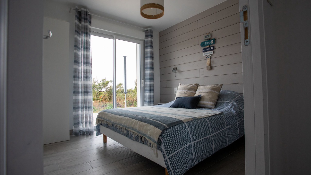 Photo of Bedroom in Les Moitiers-d'Allonne