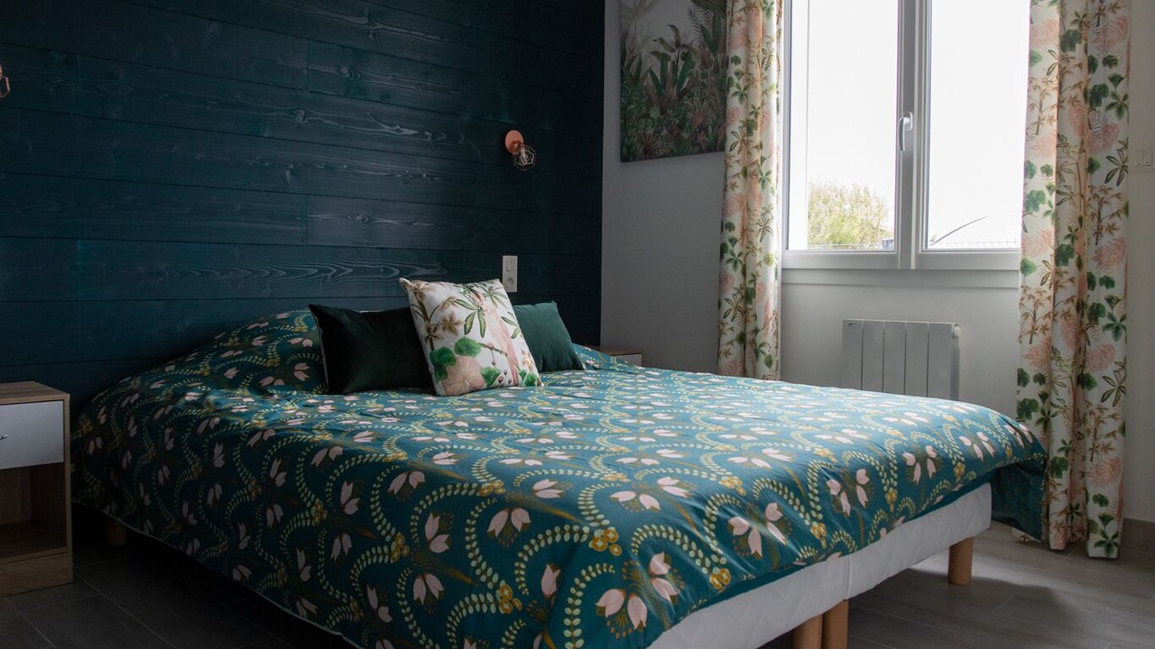 Photo of Bedroom in Les Moitiers-d'Allonne