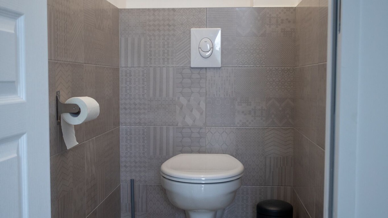 Photo of Bathroom in Les Moitiers-d'Allonne