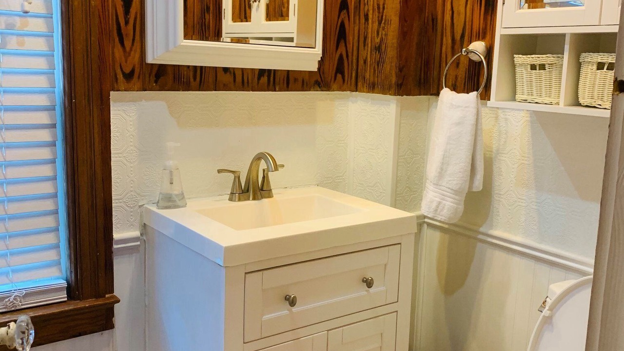 Photo of Bathroom in Lake Murray of Richland