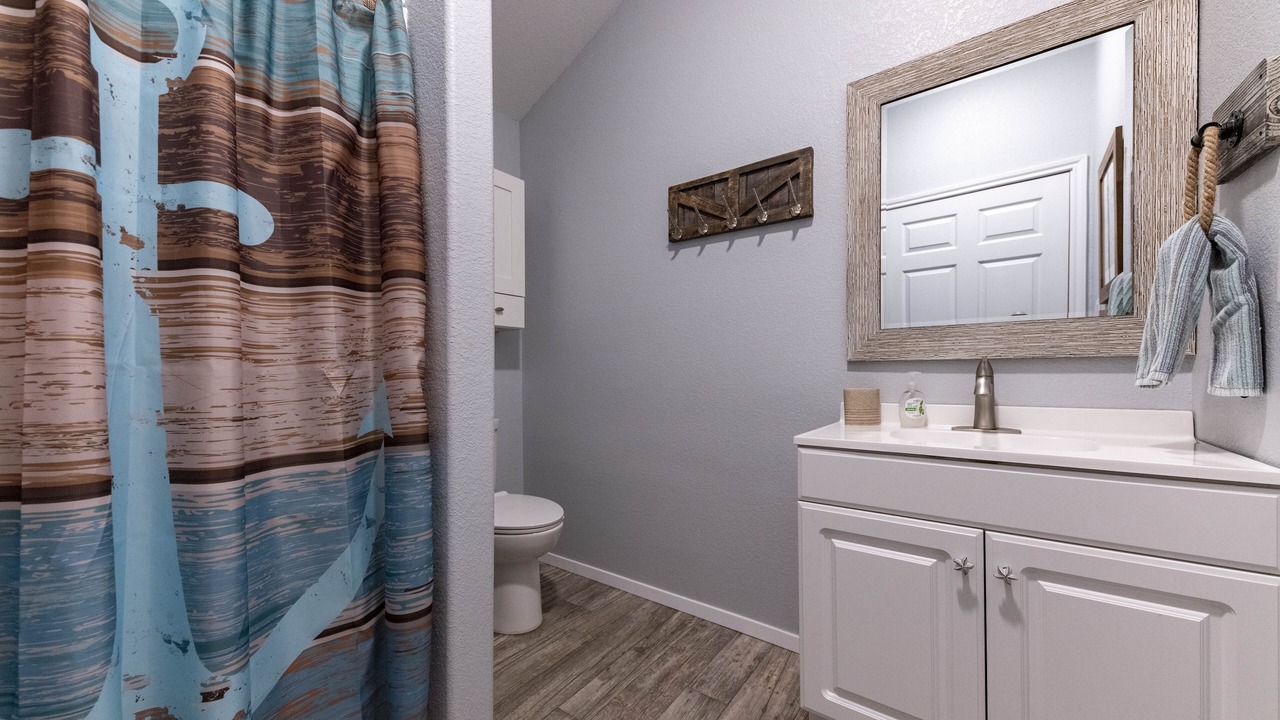 Photo of Bathroom in Lamar