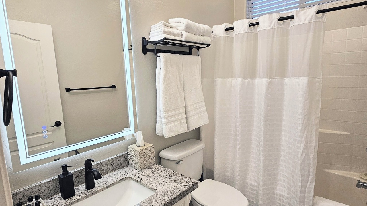 Photo of Bathroom in Fincher Farms