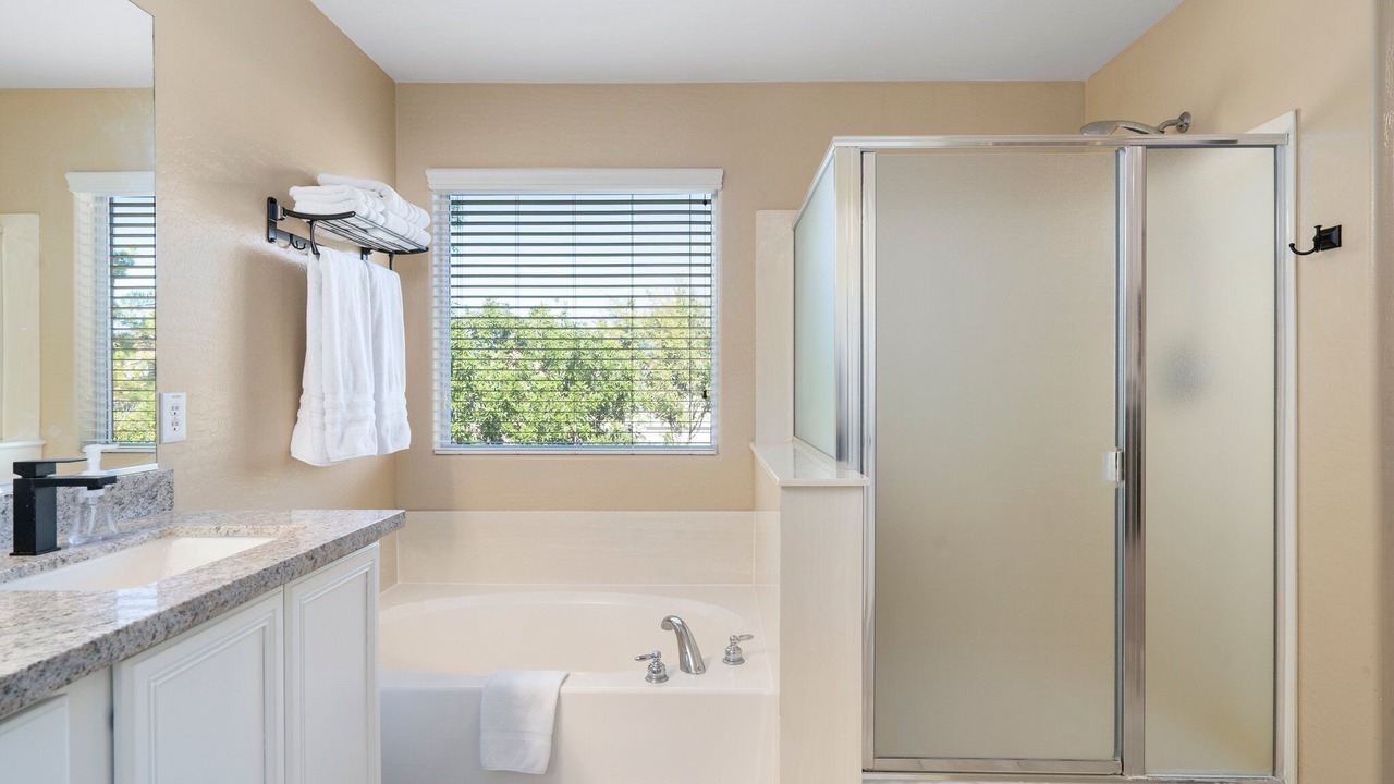Photo of Bathroom in Fincher Farms