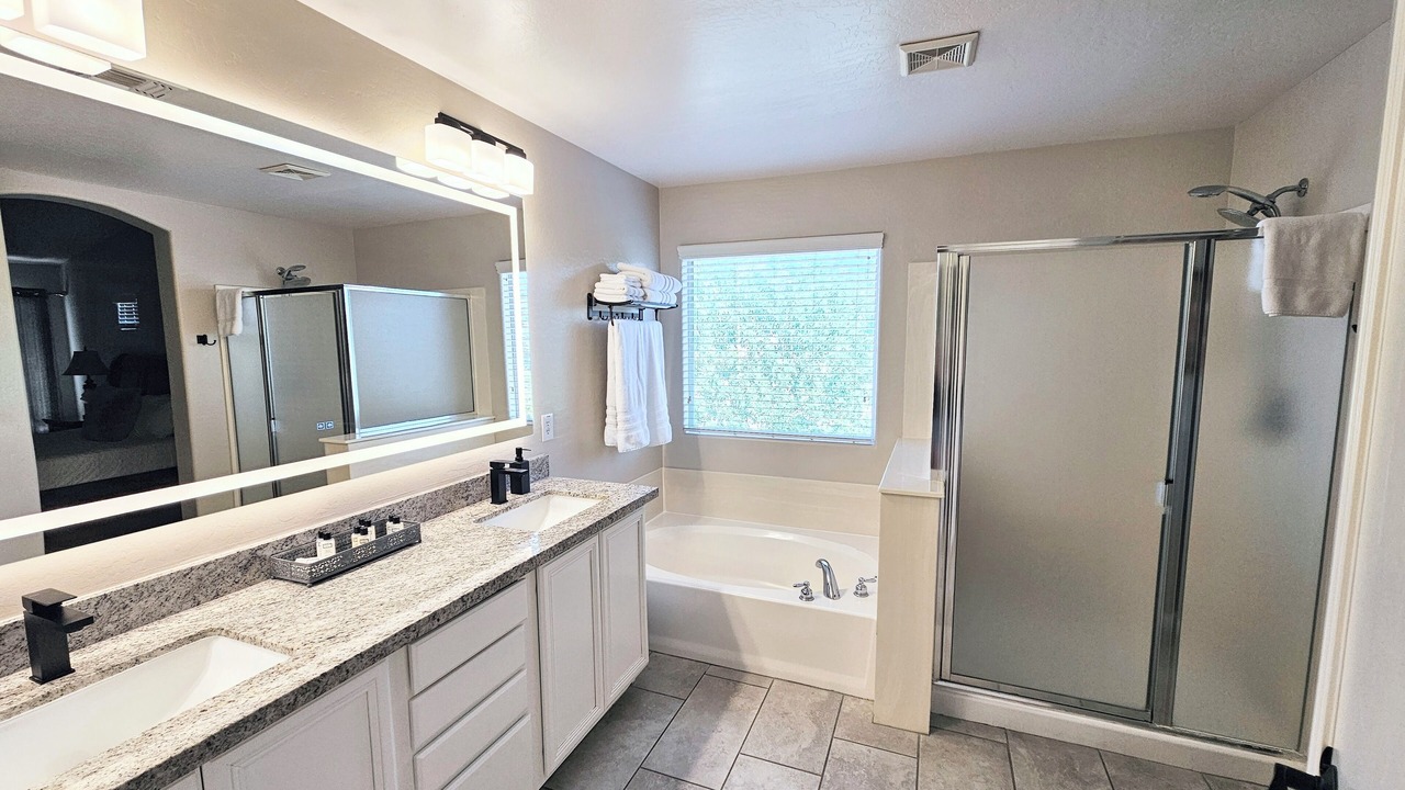 Photo of Bathroom in Fincher Farms