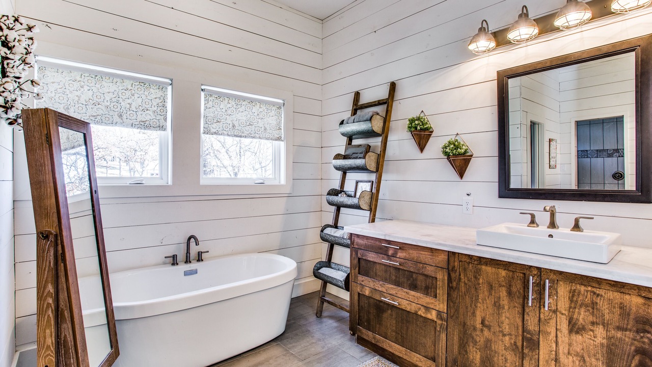 Photo of Bathroom in Hickory Creek