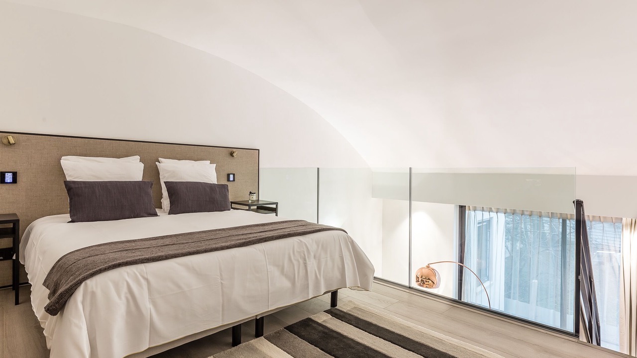 Photo of Bedroom in 15th Arrondissement