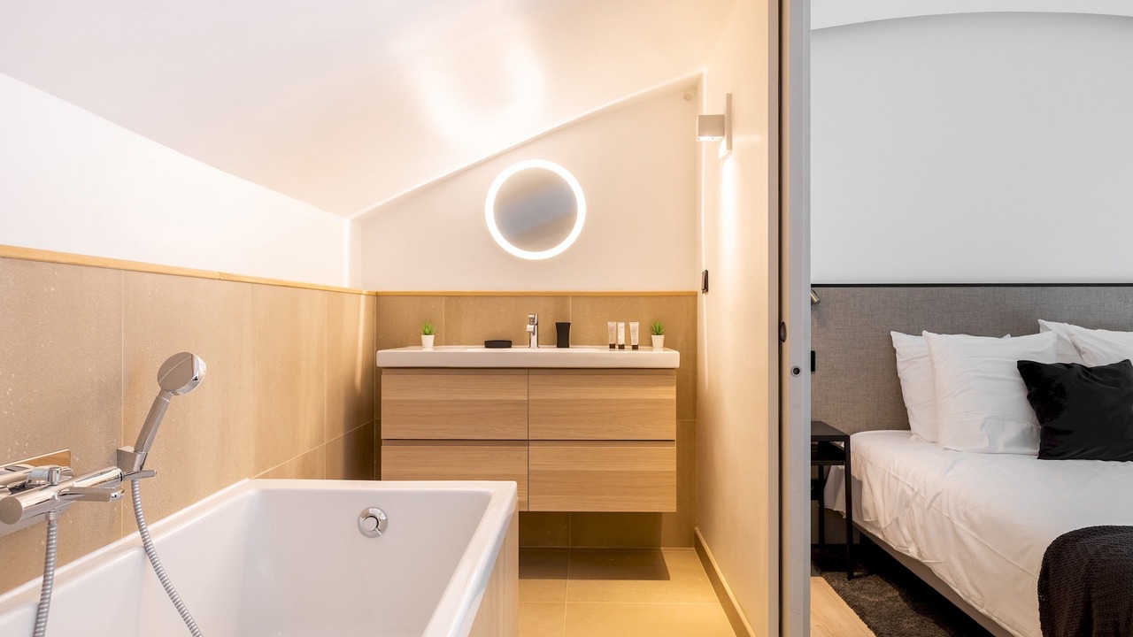 Photo of Bathroom in 15th Arrondissement
