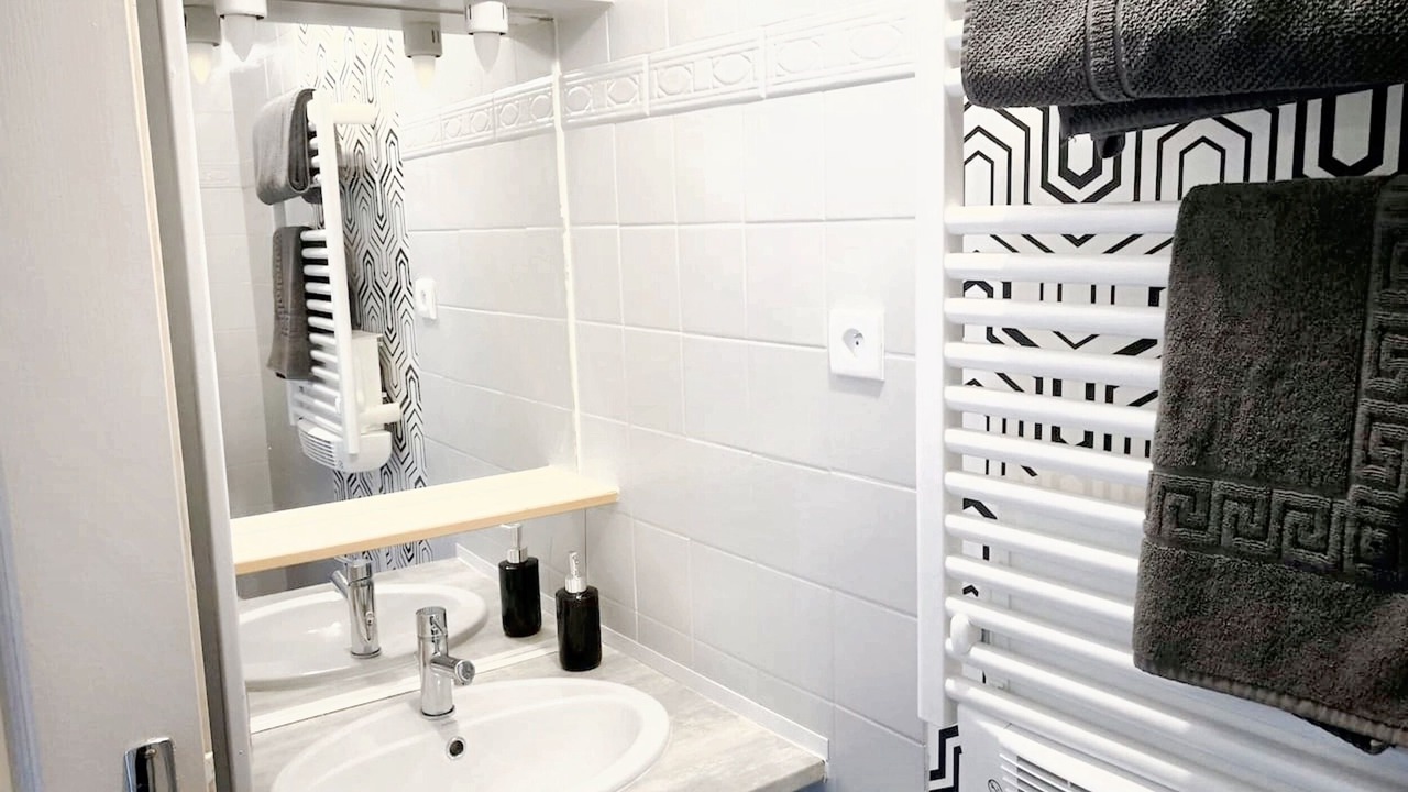 Photo of Bathroom in Montargis