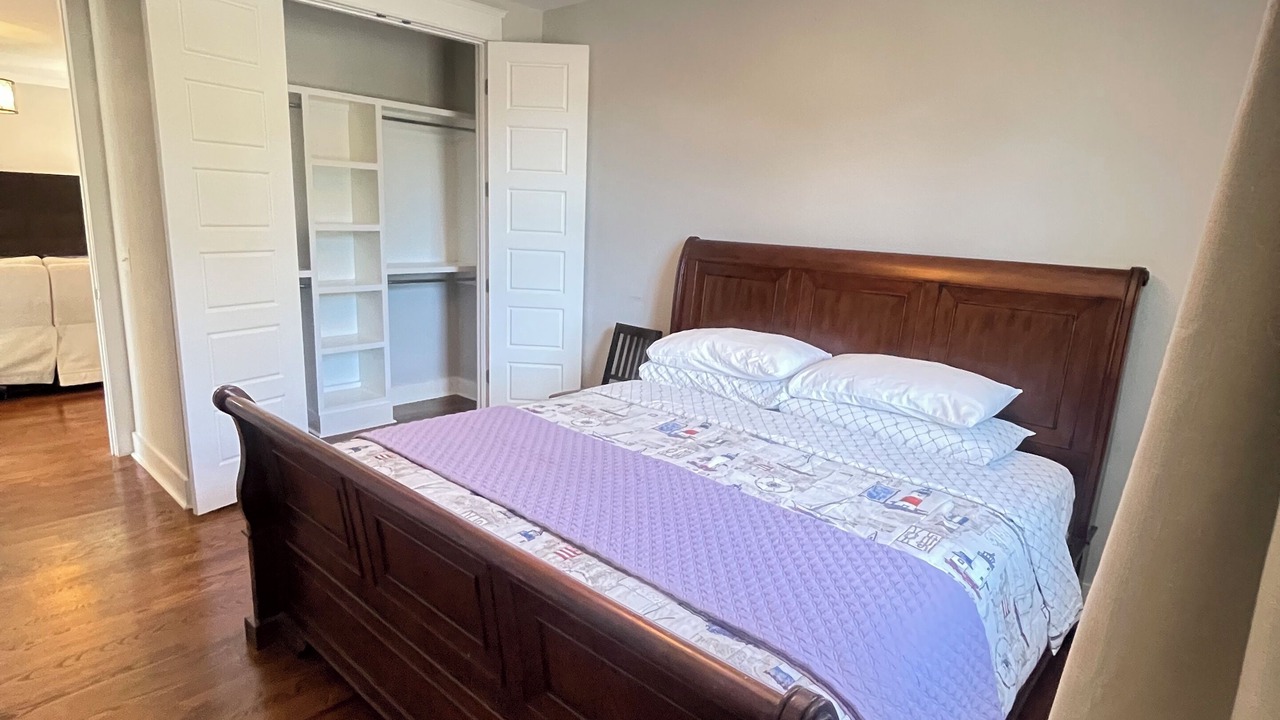 Photo of Bedroom in Green Hills