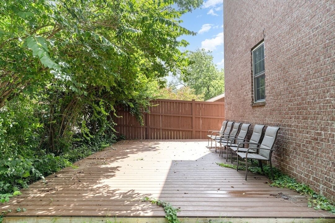 Photo of Patio Balcony in Green Hills