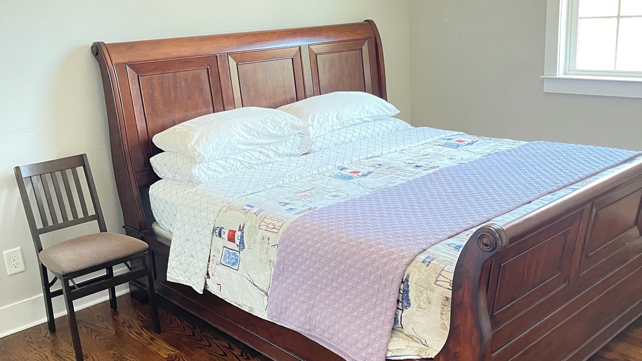 Photo of Bedroom in Green Hills