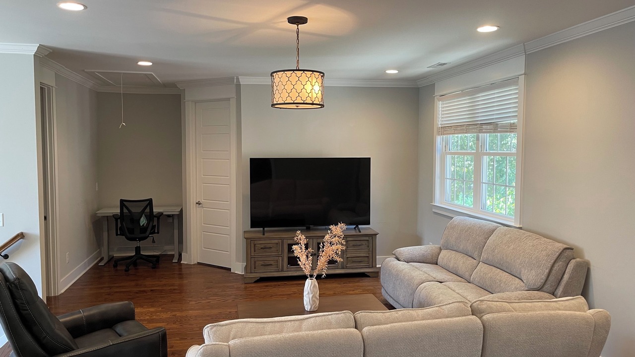 Photo of Livingroom in Green Hills
