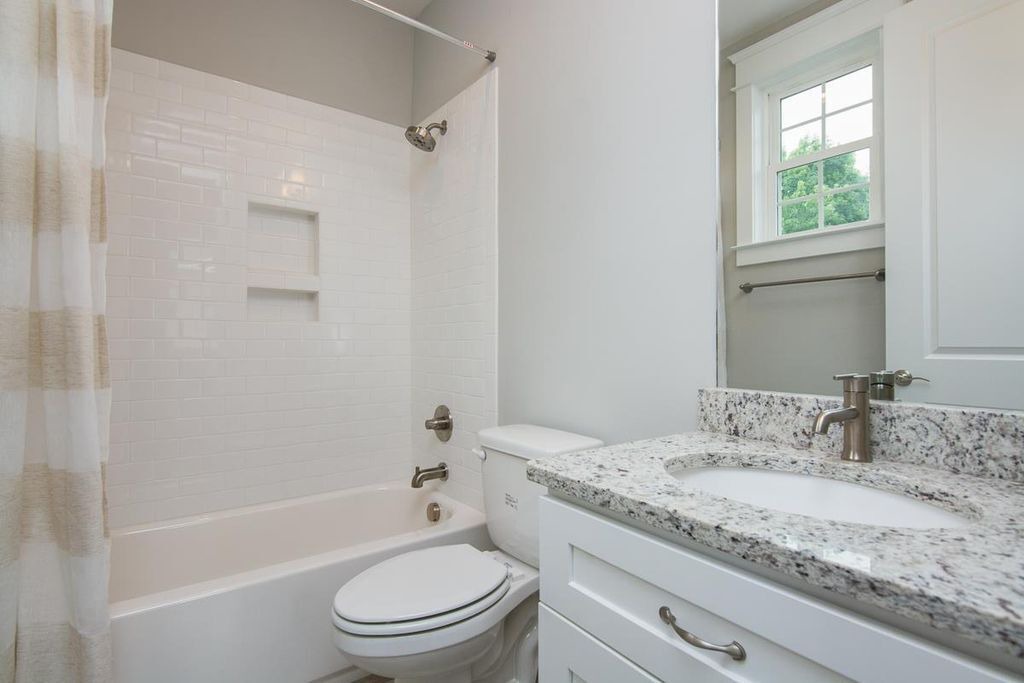 Photo of Bathroom in Green Hills
