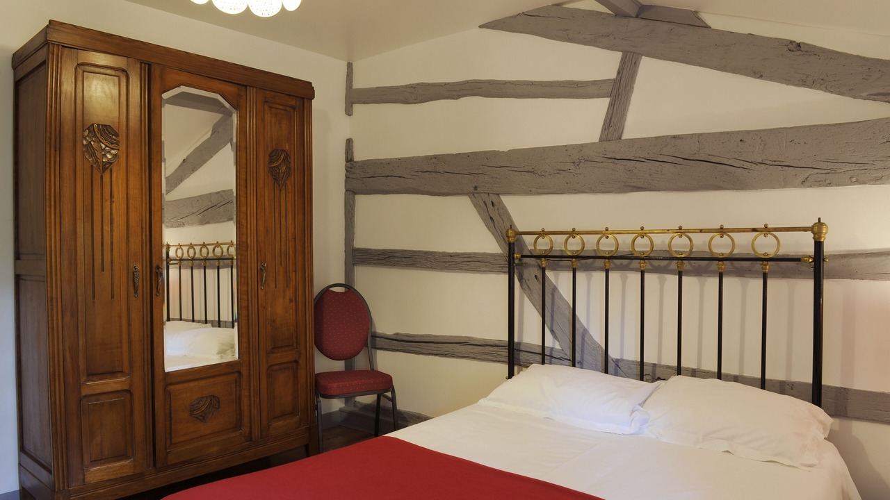 Photo of Bedroom in Rosnay-l'Hopital