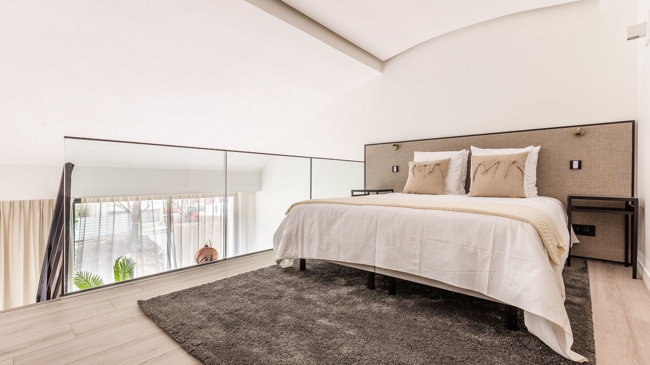 Photo of Bedroom in 15th Arrondissement