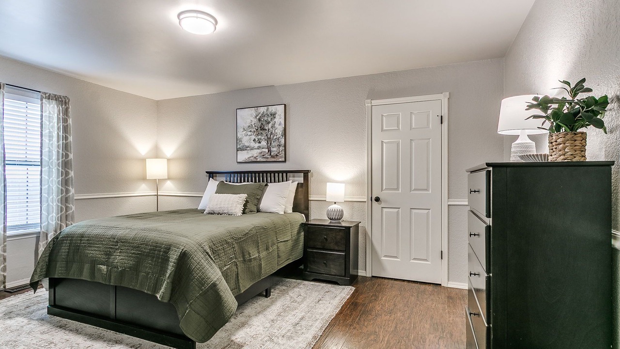 Photo of Bedroom in Edmond