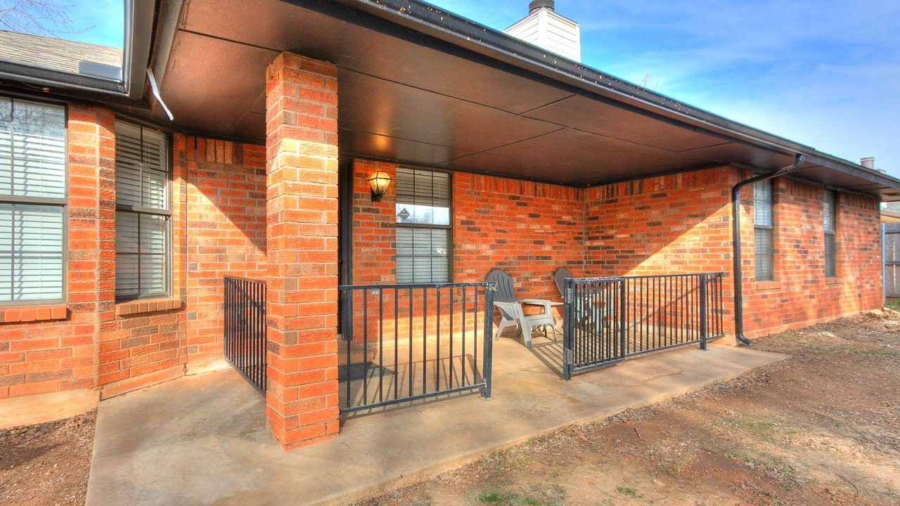 Photo of Patio Balcony in Edmond