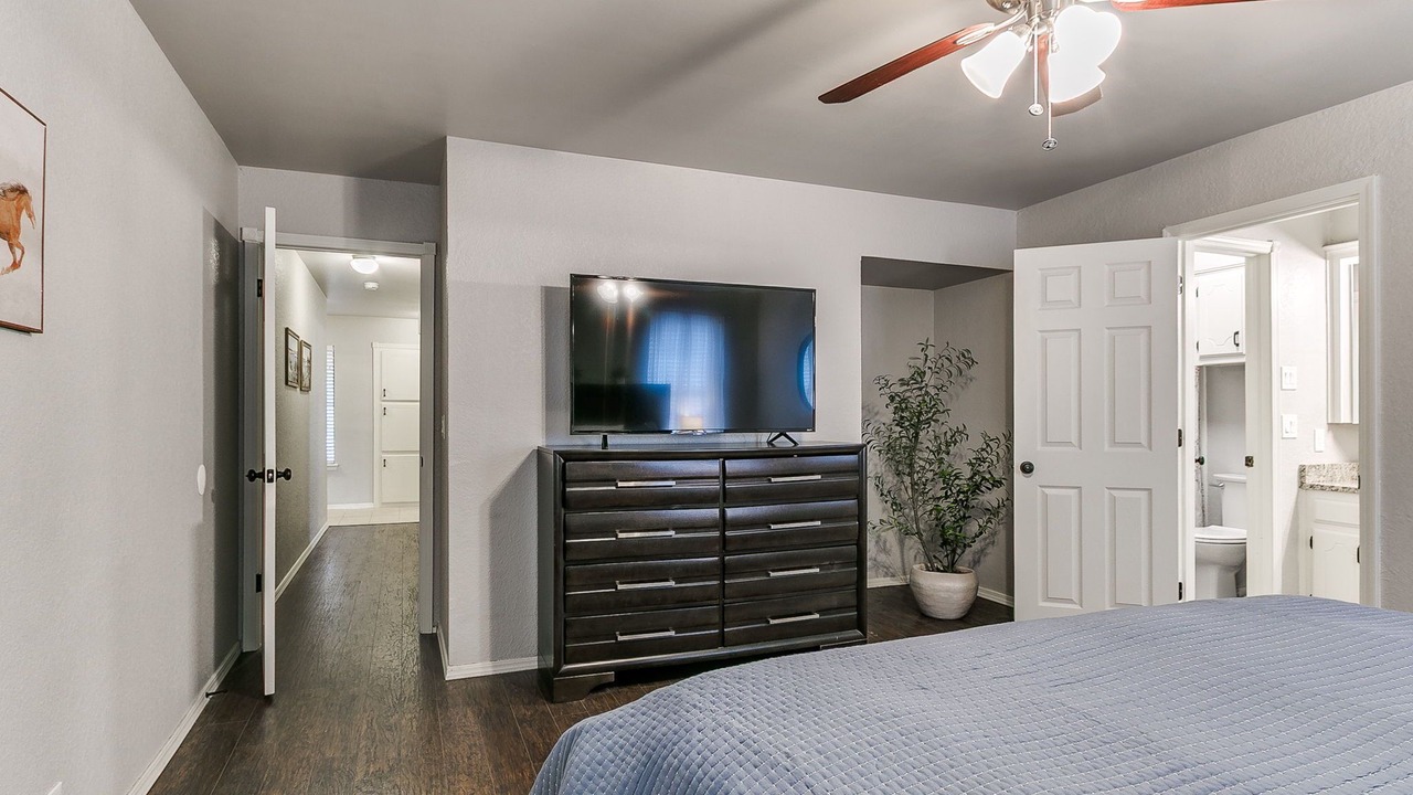 Photo of Bedroom in Edmond