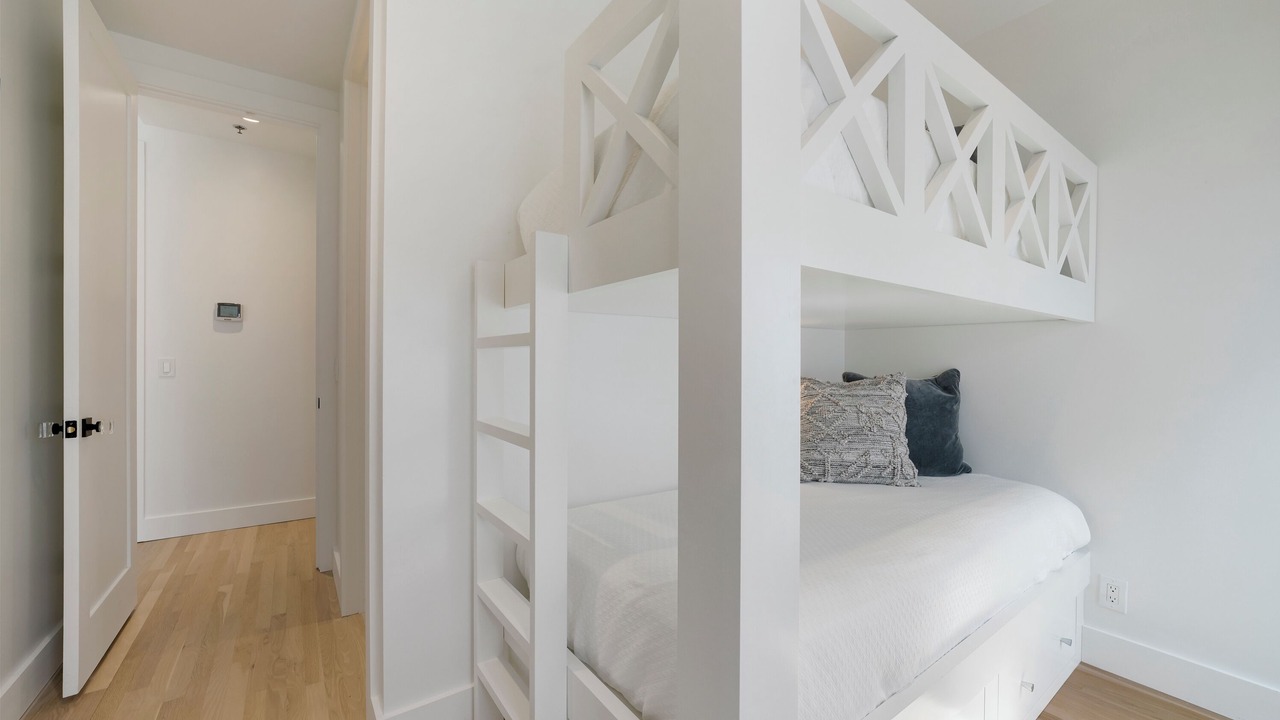 Photo of Bedroom in Seaside