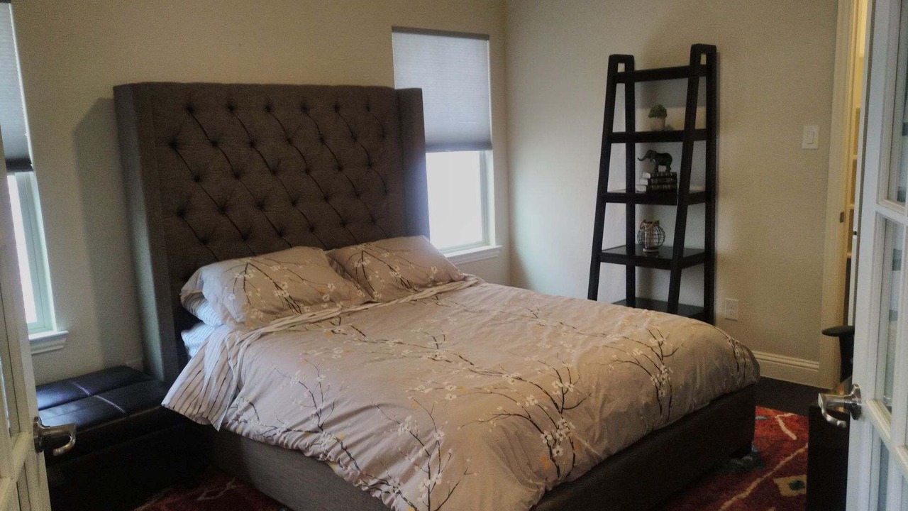 Photo of Bedroom in Roanoke