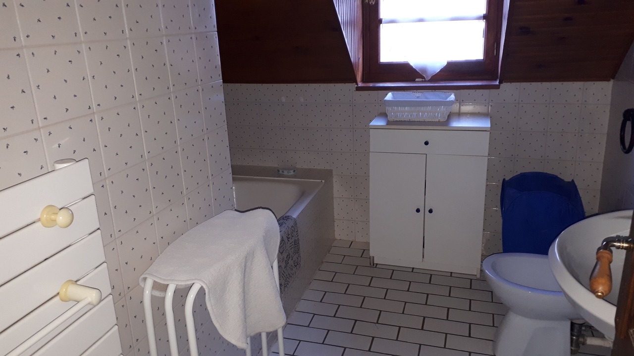 Photo of Bathroom in Saint-Mamet