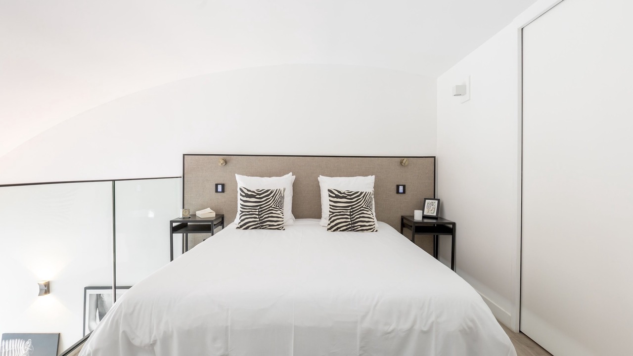 Photo of Bedroom in 15th Arrondissement