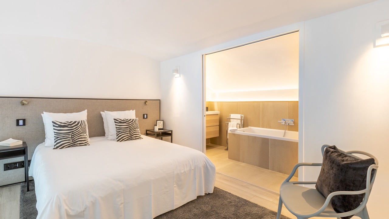 Photo of Bedroom in 15th Arrondissement