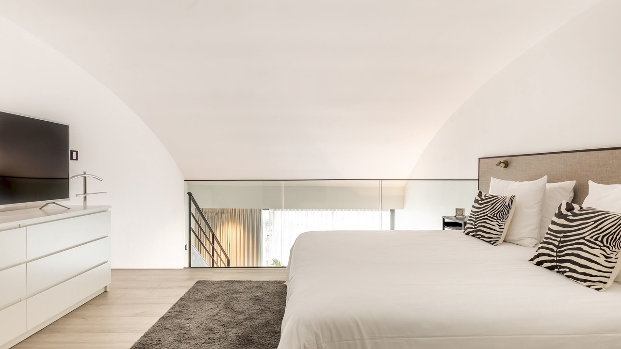 Photo of Bedroom in 15th Arrondissement