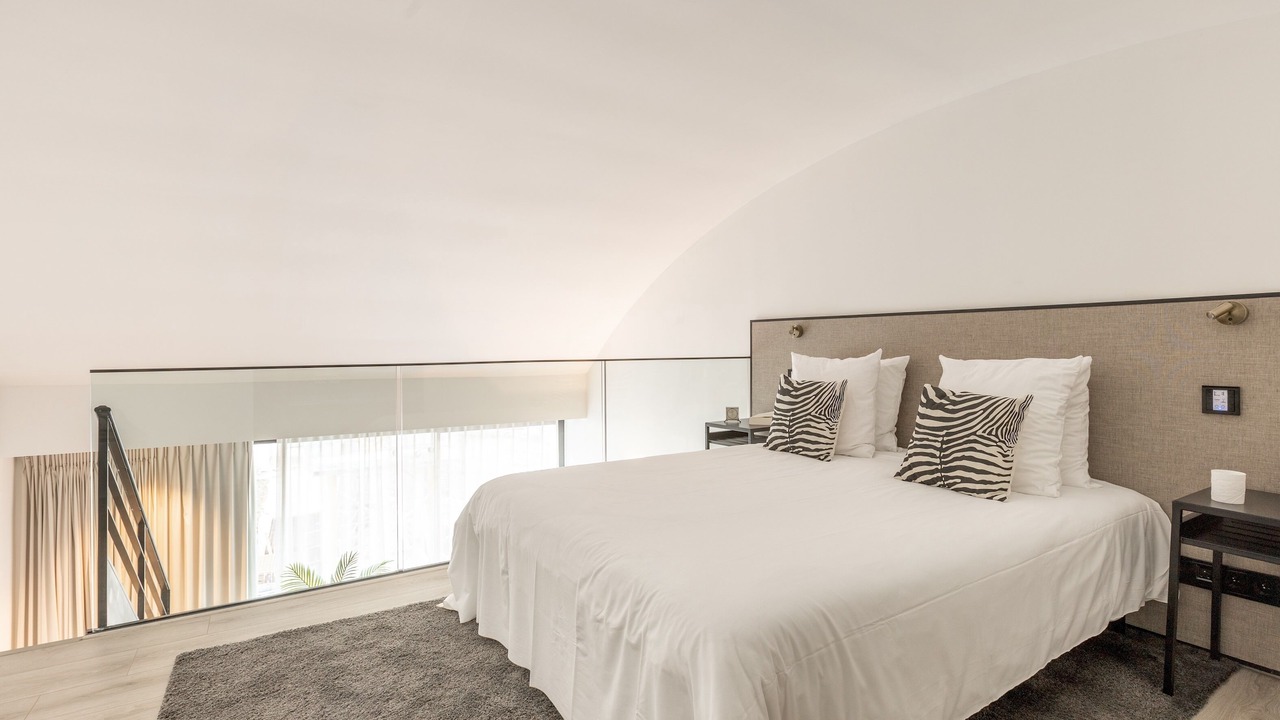 Photo of Bedroom in 15th Arrondissement