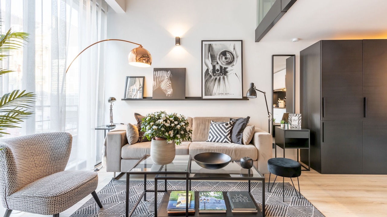 Photo of Livingroom in 15th Arrondissement