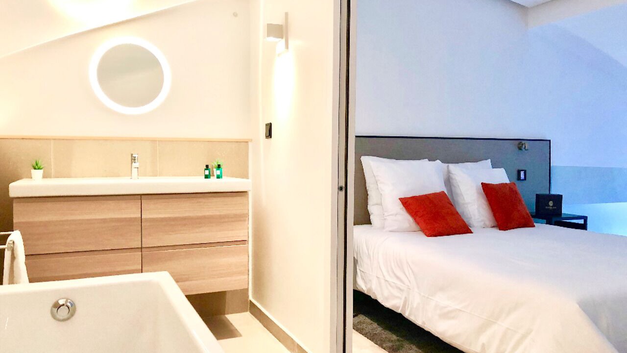 Photo of Bedroom in 15th Arrondissement