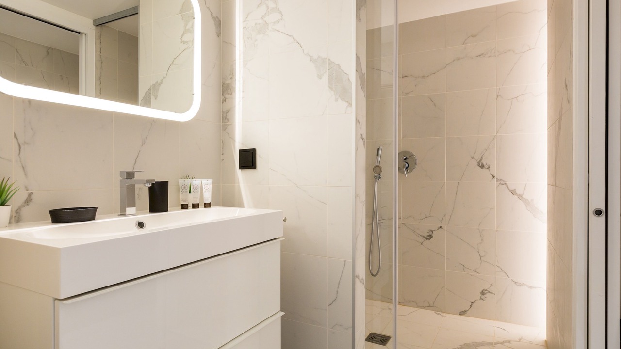 Photo of Bathroom in 15th Arrondissement