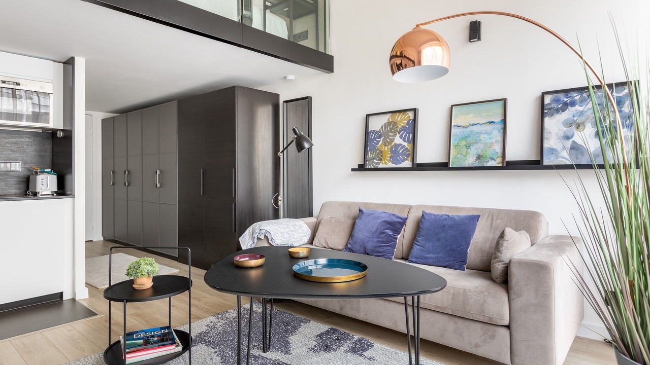 Photo of Livingroom in 15th Arrondissement