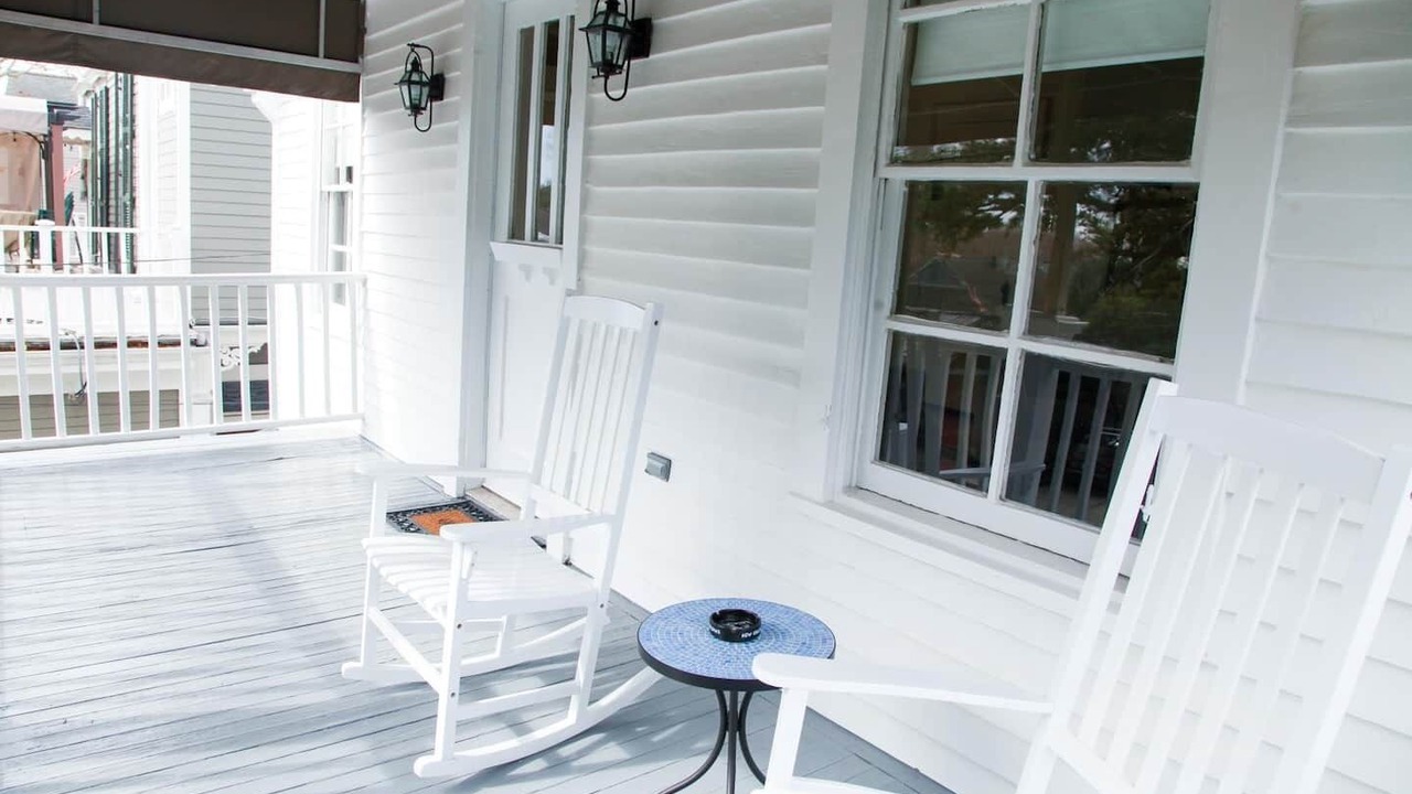 Photo of Patio Balcony in Uptown Historic District