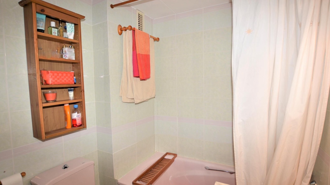 Photo of Bathroom in Calafell