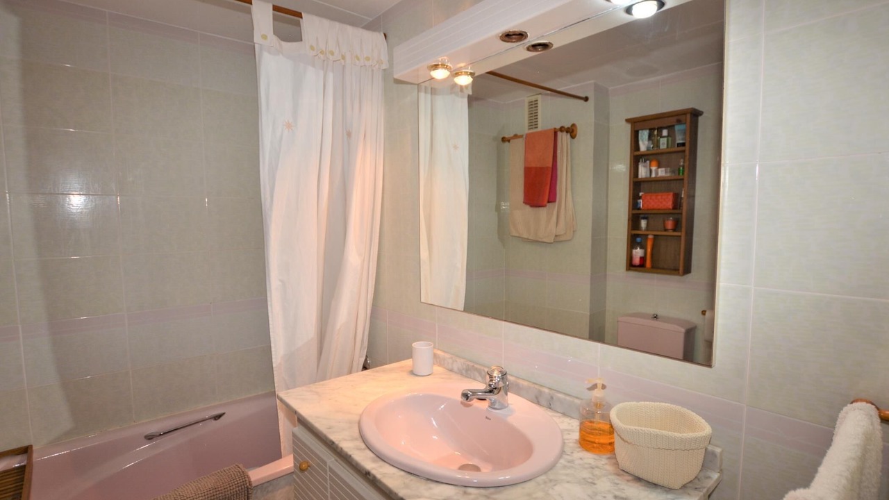 Photo of Bathroom in Calafell