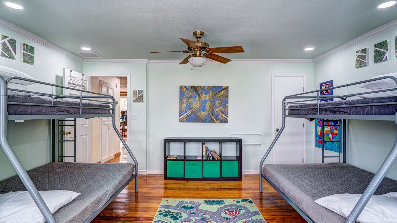 Photo of Bedroom in Brazoria