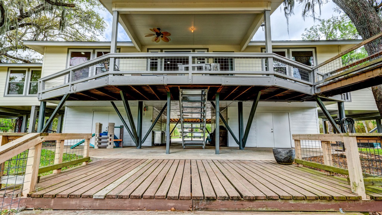 Photo of Patio Balcony in Brazoria