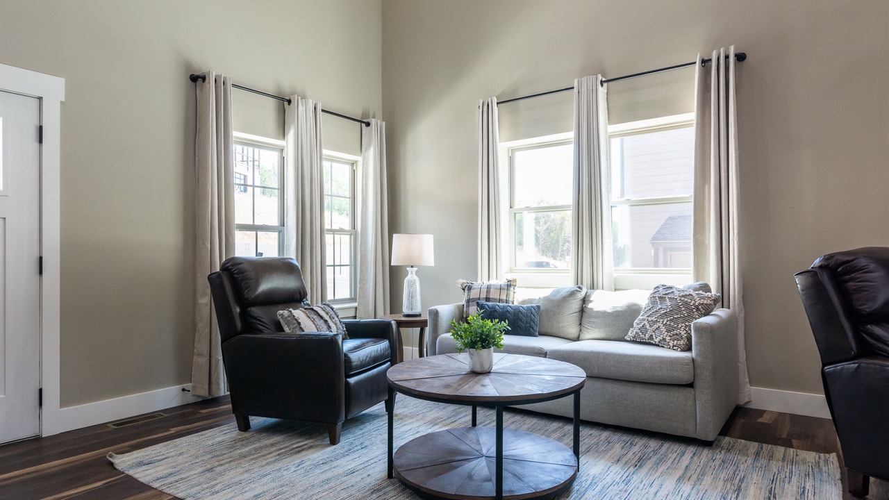 Photo of Livingroom in Table Rock