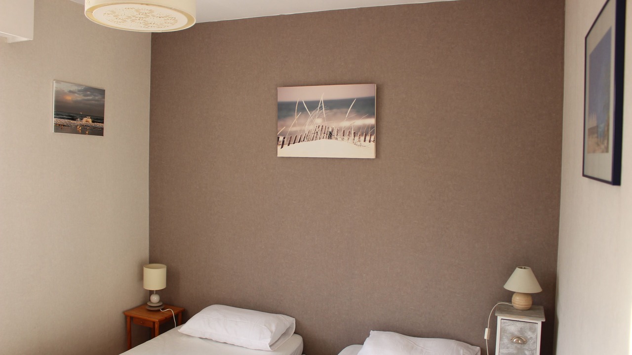 Photo of Bedroom in Ouistreham